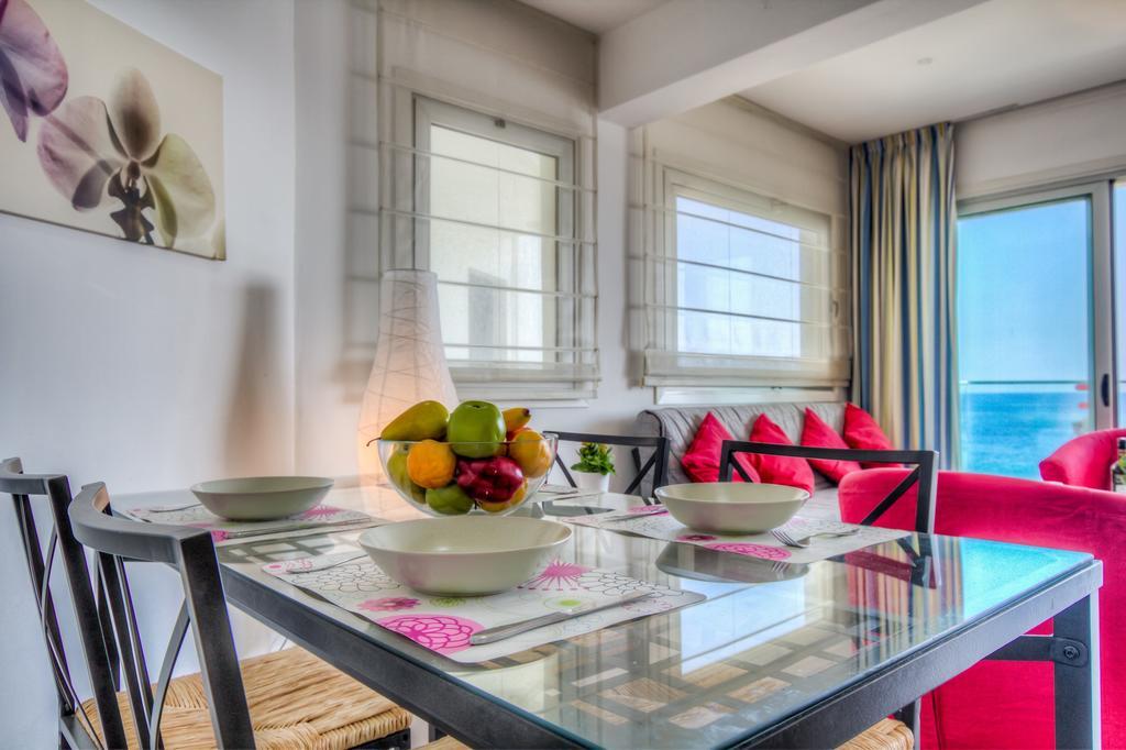 Beachfront Trident Protaras Exteriér fotografie