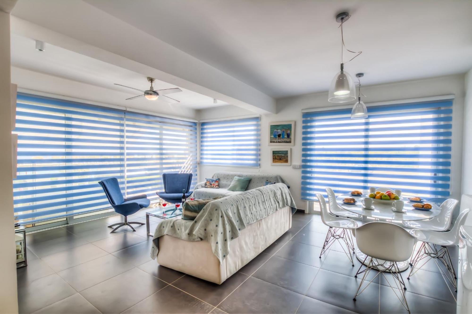 Beachfront Trident Protaras Exteriér fotografie
