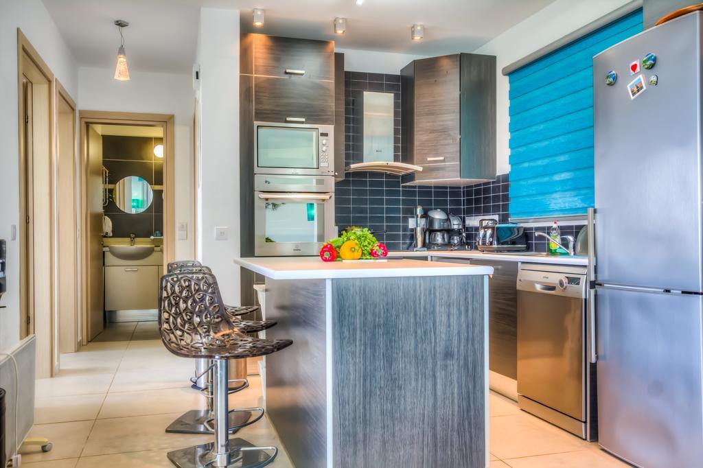 Beachfront Trident Protaras Exteriér fotografie